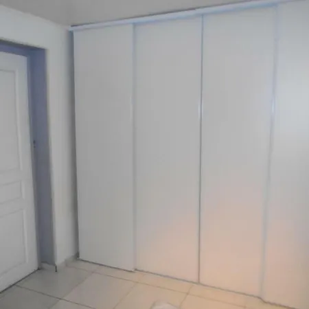 Maison Au Centre Ville De Cambes 85553 Apartment *