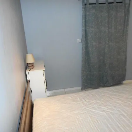Maison Au Centre Ville De Cambes 85553